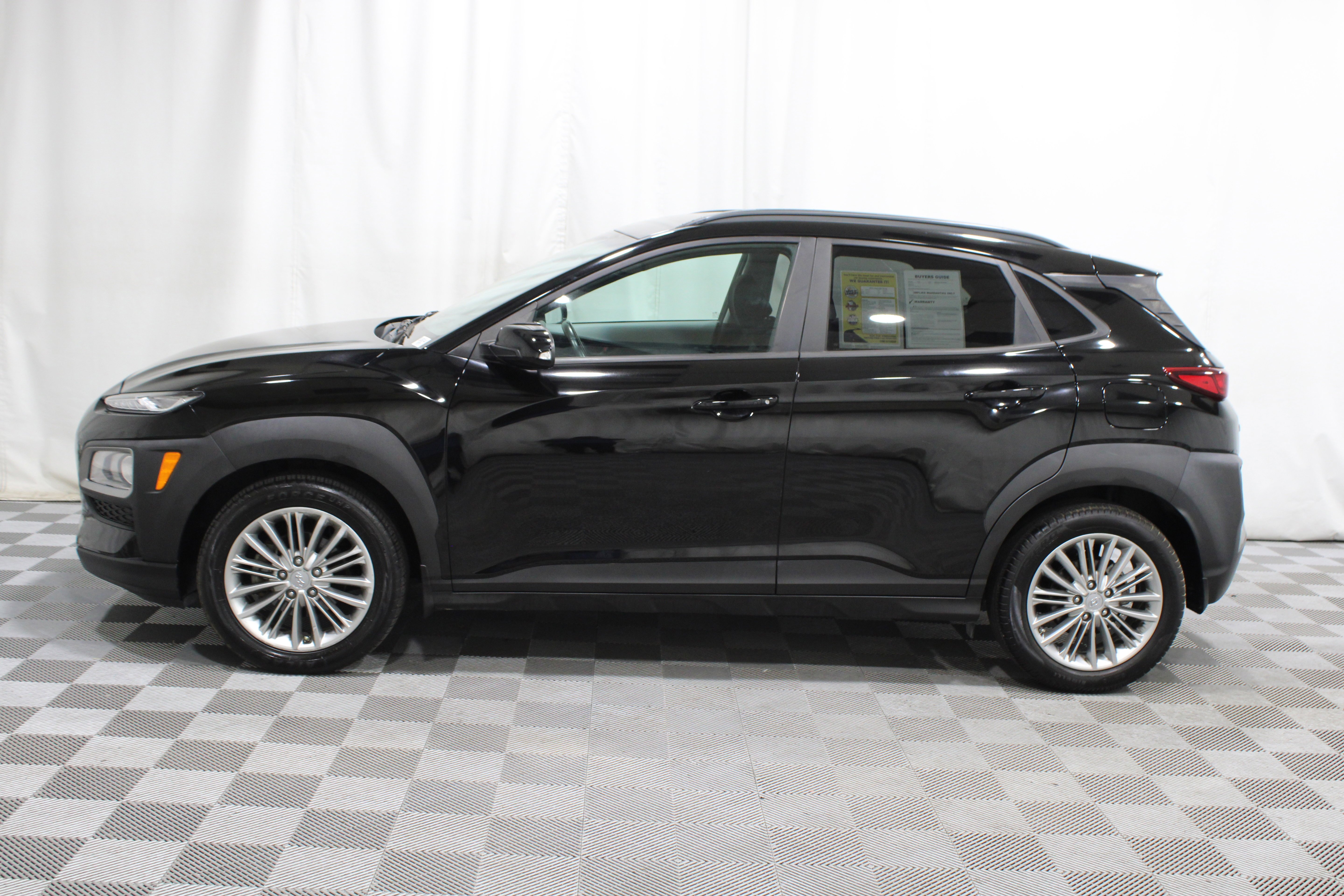 Used 2021 Ultra Black Hyundai SEL image 32