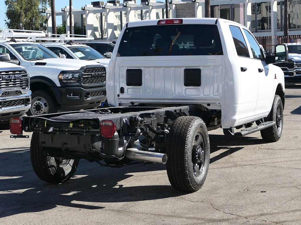 New 2026 Bright White Clearcoat RAM Tradesman image 2