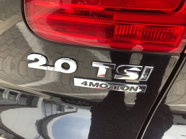 Used 2012 Deep Black Metallic Volkswagen S w/Sunroof image 10