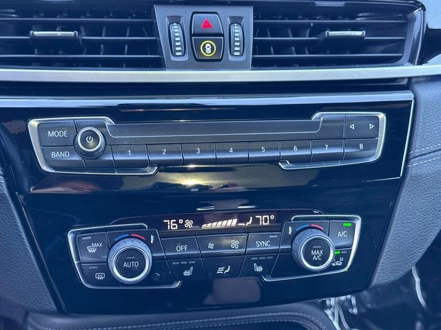 Used 2020  BMW xDrive28i image 23