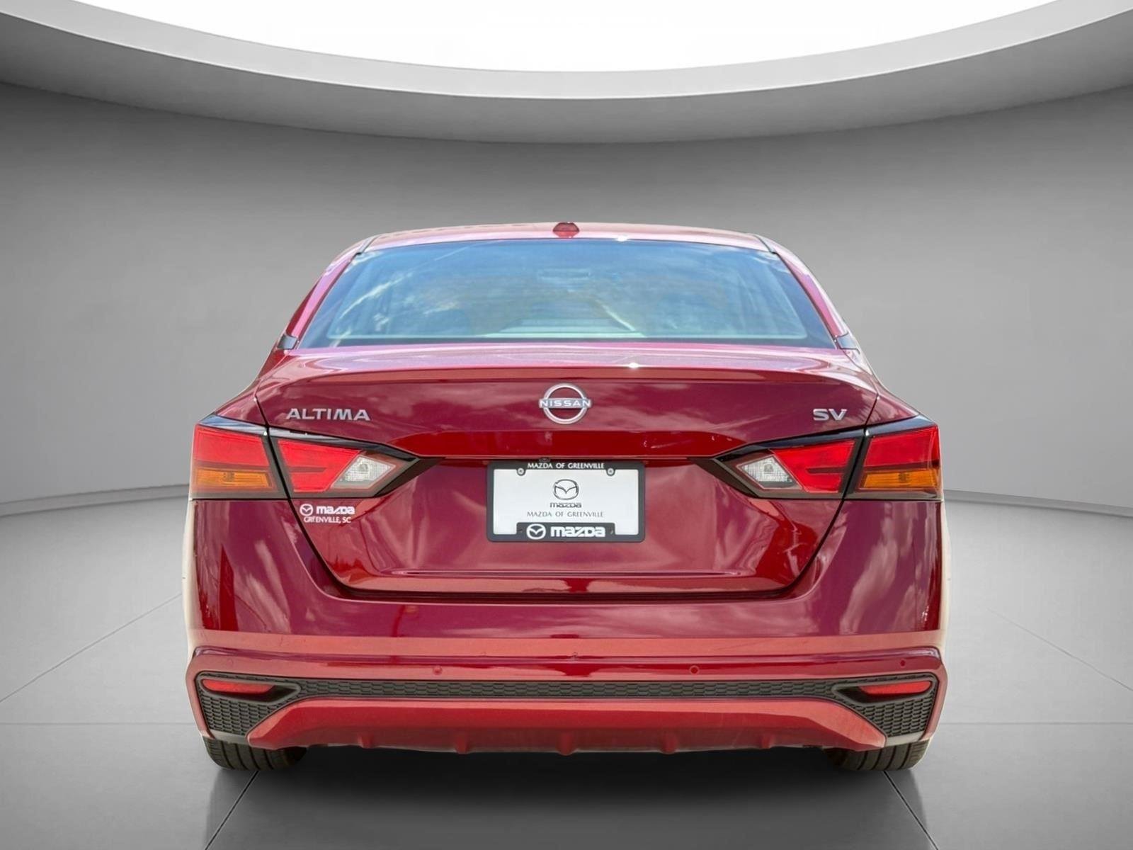 Used 2024 Scarlet Ember Nissan 2.5 SV image 8