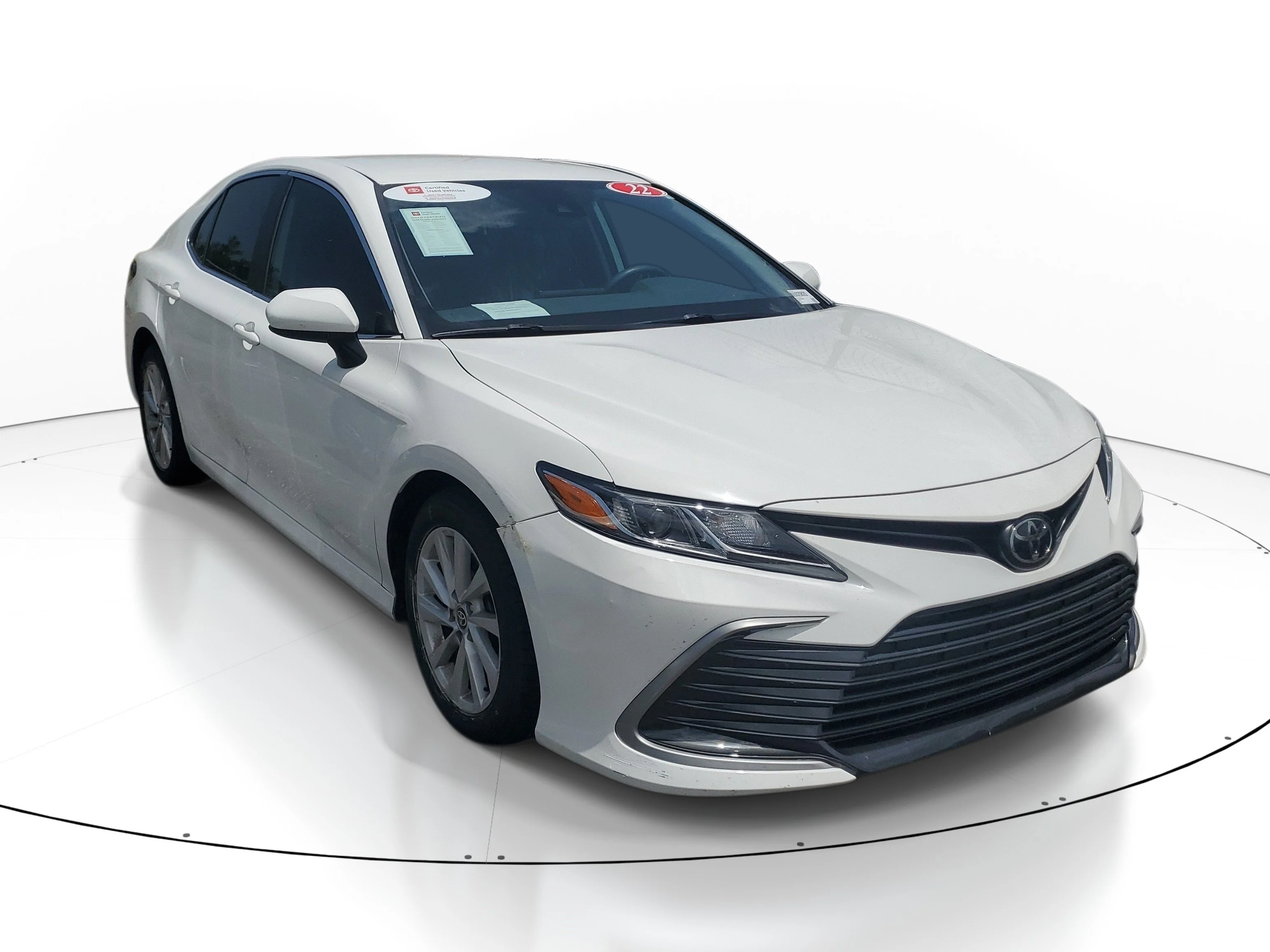 Used 2022 White Toyota LE image 1