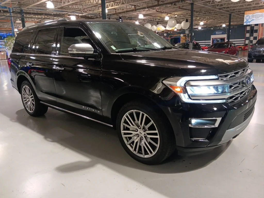 Used 2024 Black Metallic Ford Platinum image 7