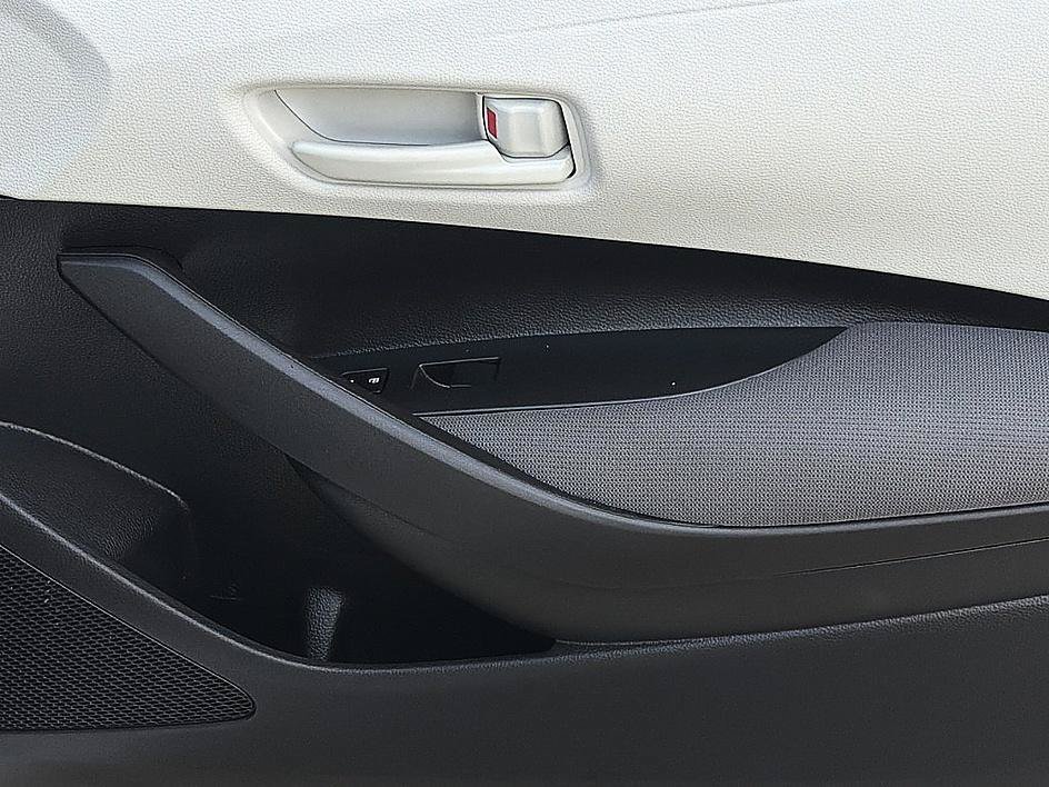 Used 2026 Classic Silver Metallic Toyota LE image 21