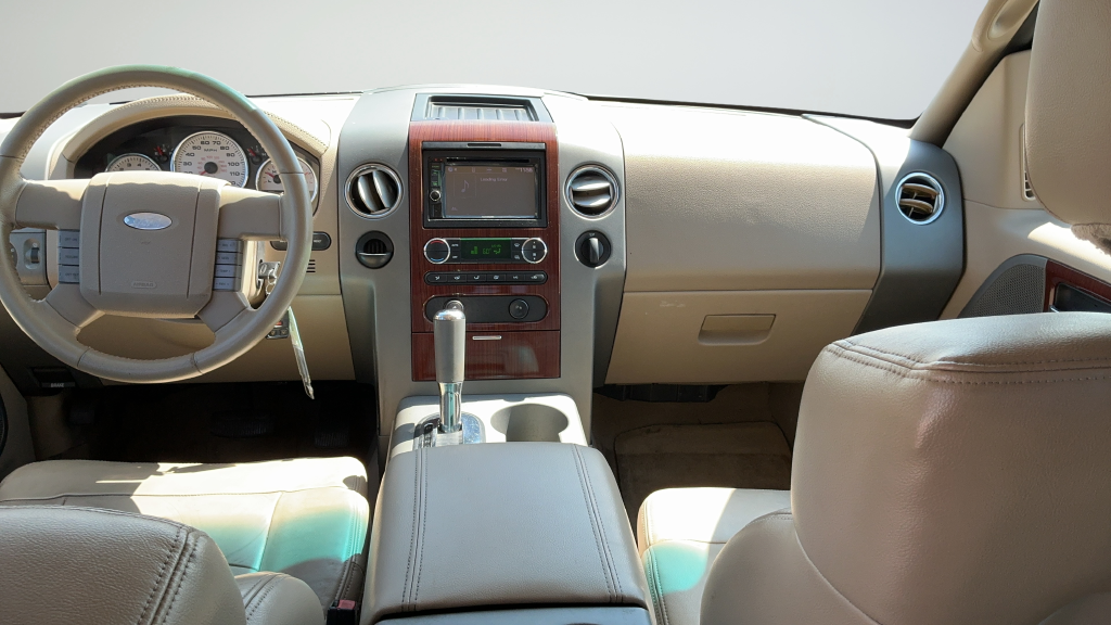 Used 2008 Black Ford Lariat image 7