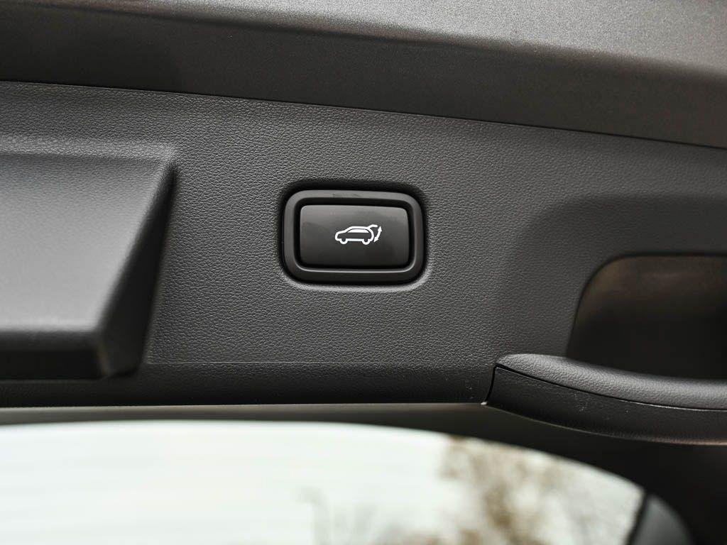 New 2026 Creamy White Pearl Hyundai SEL AWD image 35