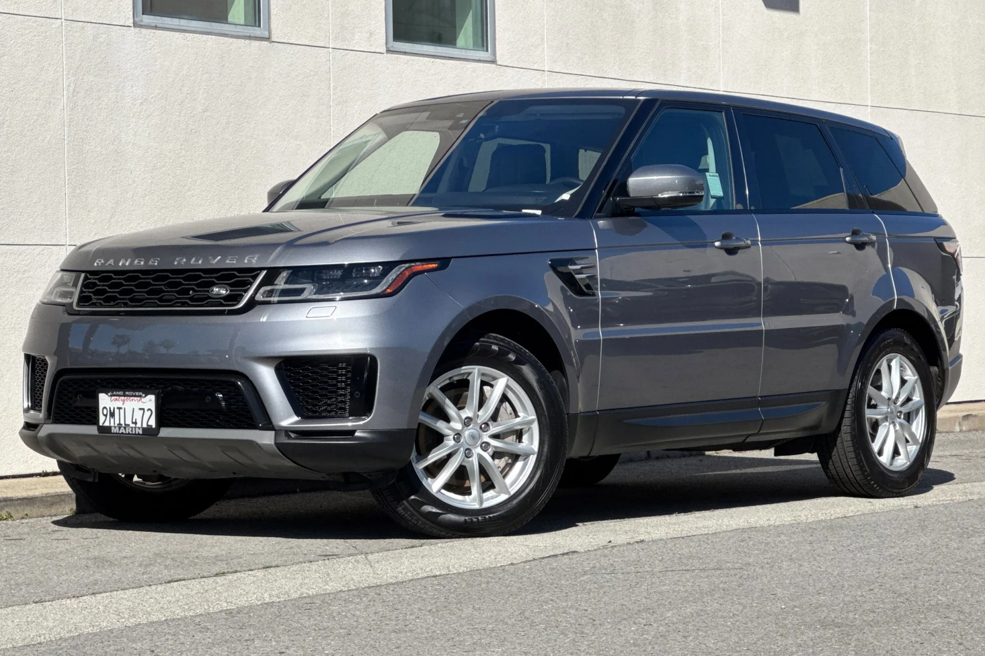 Used 2021 Eiger Grey Metallic Land Rover SE image 1