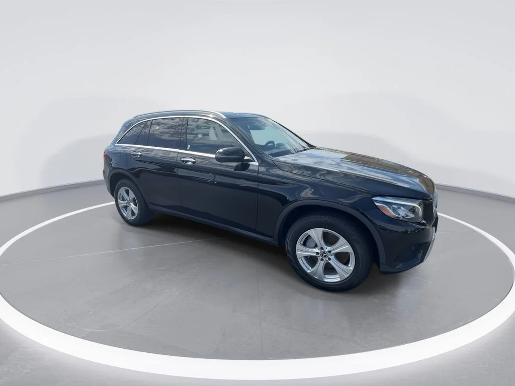 Used 2018 Black Mercedes-Benz GLC 300 image 2