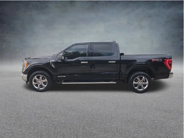 Used 2023 Black Ford XLT image 9
