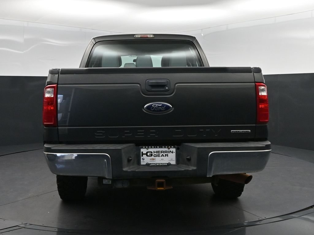 Used 2016 Gray Ford XL image 6
