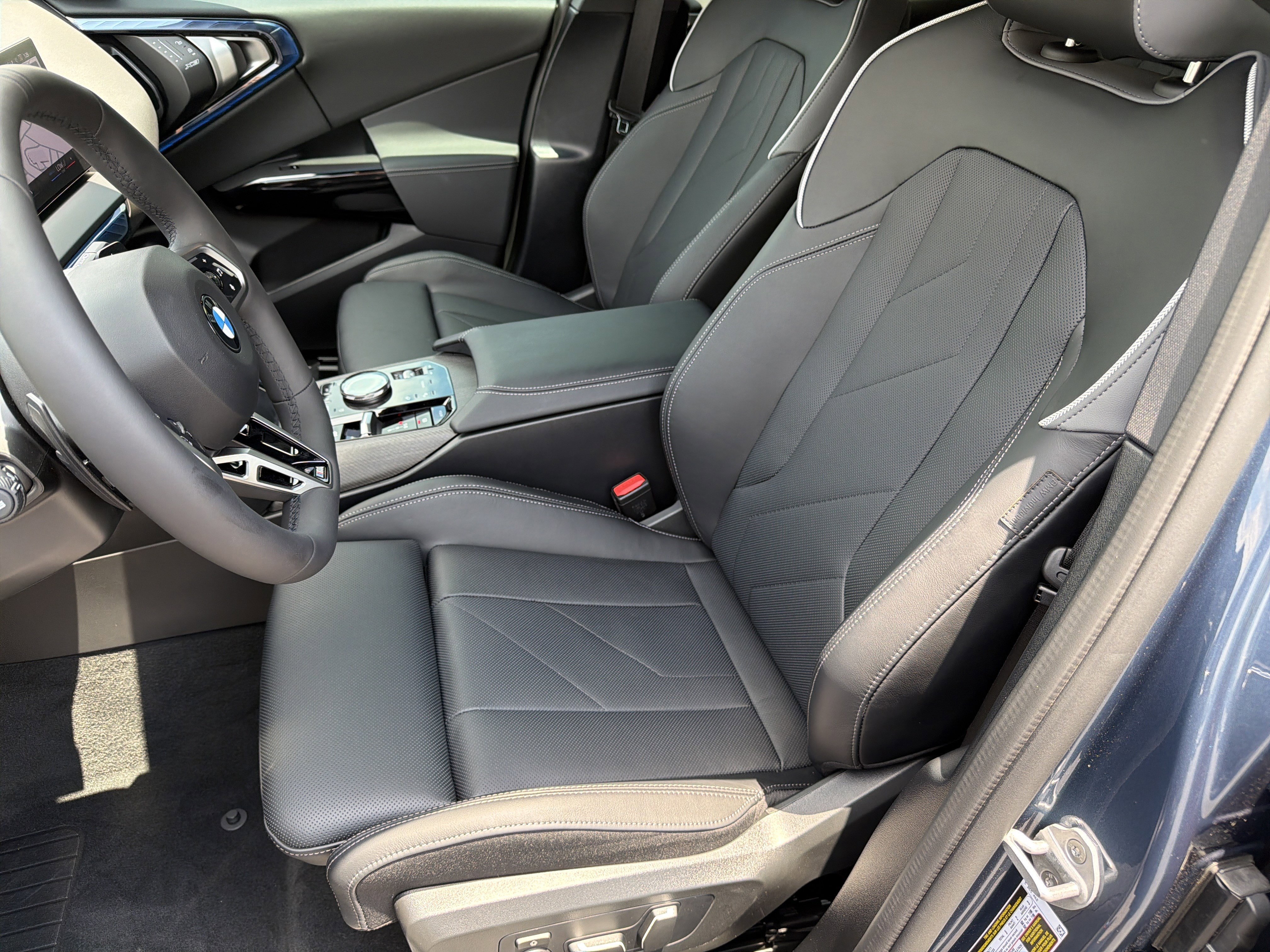 New 2026 Arctic Race Blue Metallic BMW 30 xDrive image 15