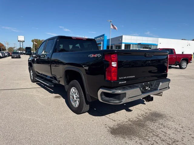 Used 2025 Black Chevrolet LT image 20