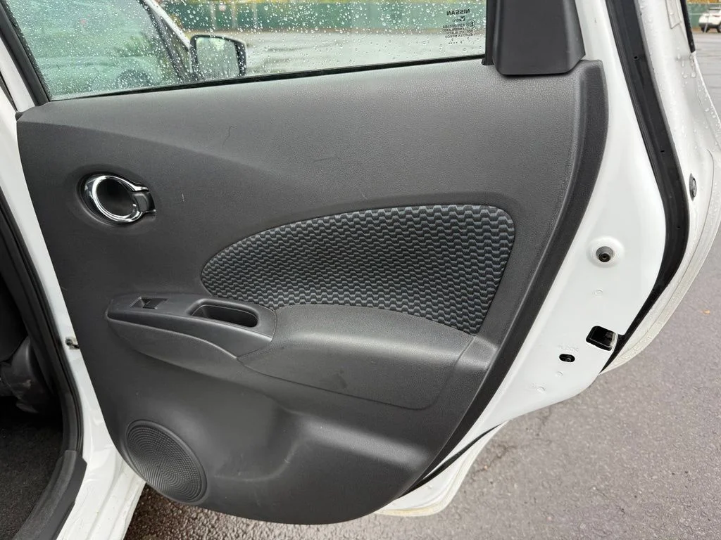 Used 2016 Fresh Powder Nissan SV image 21