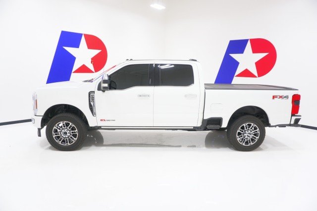 Used 2024 STAR WHITE METALLIC TRI-COAT Ford Limited image 10