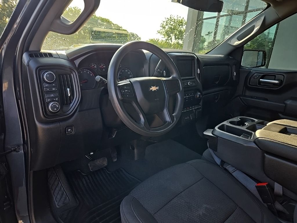 Used 2021 Gray Chevrolet Custom image 41