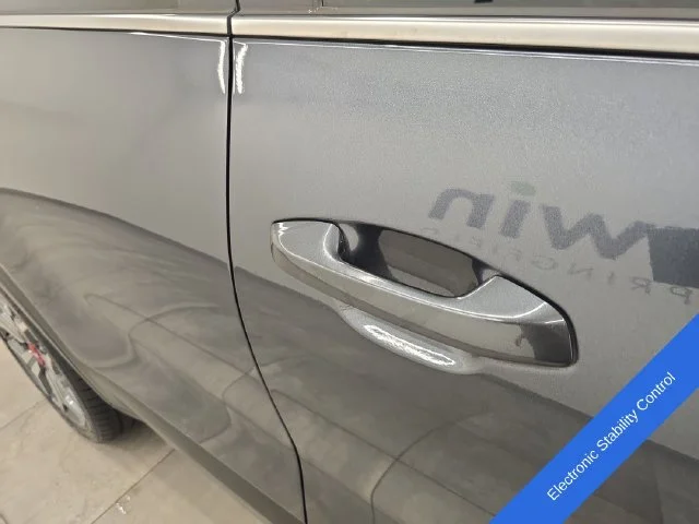 Used 2021 Gravity Gray Kia S image 8