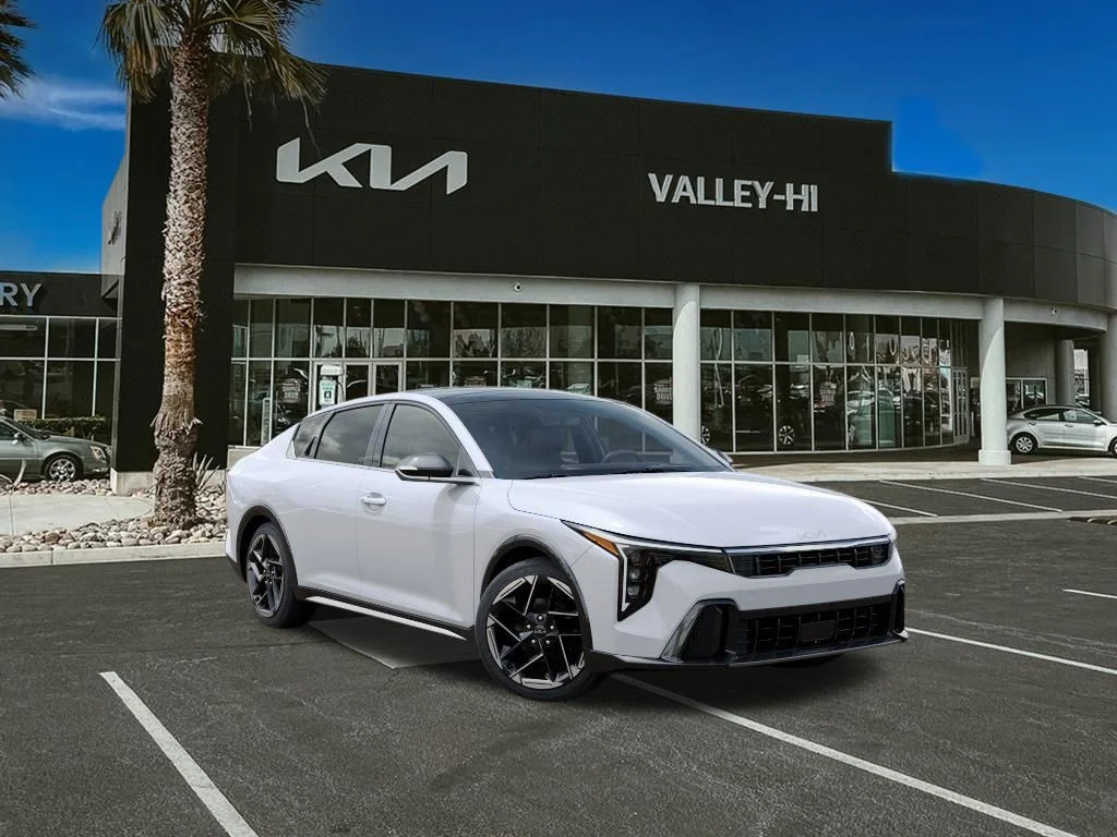 New 2026 Snow White Pearl Kia GT-Line image 9