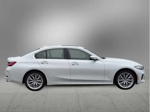 New 2024 Mineral White Metallic BMW 330i xDrive image 9