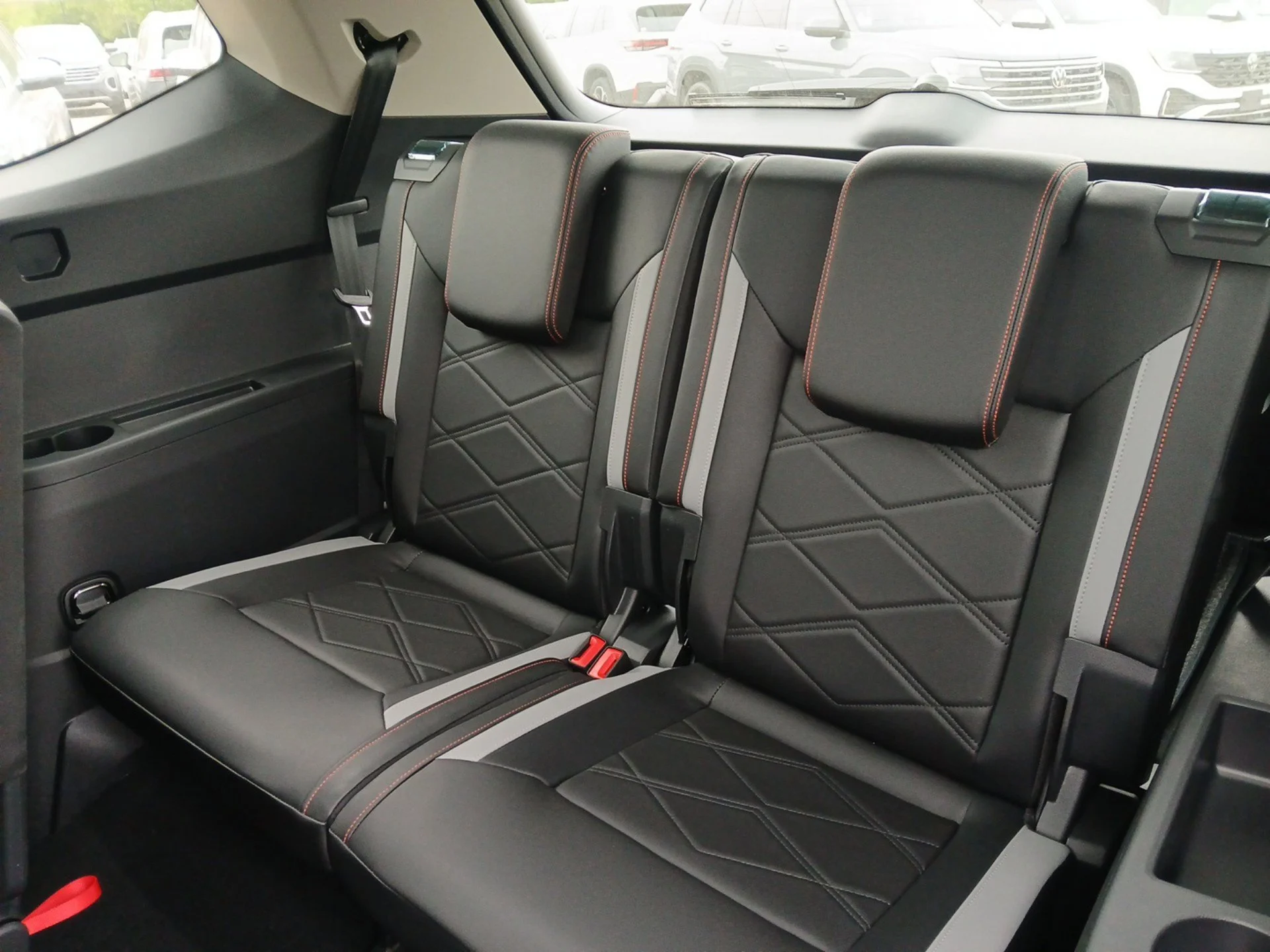 New 2026 Pure Gray Volkswagen 2.0T Peak Edition image 23