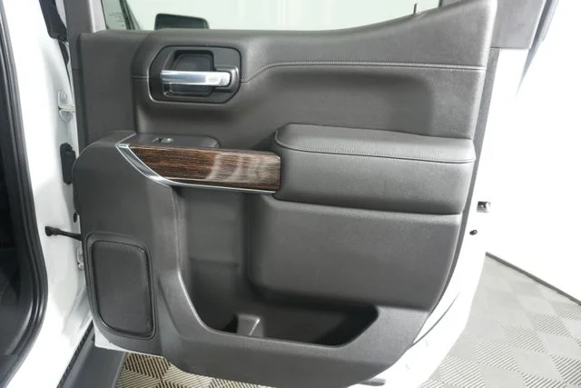 Used 2021 Summit White GMC Elevation image 35