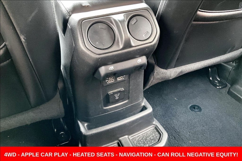 Used 2022 White Jeep Unlimited Sahara image 10