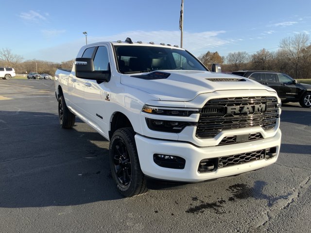 2026 RAM 2500 Laramie - Photo 14