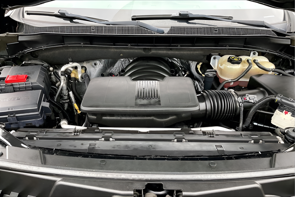 Used 2021 Black Chevrolet RST image 27