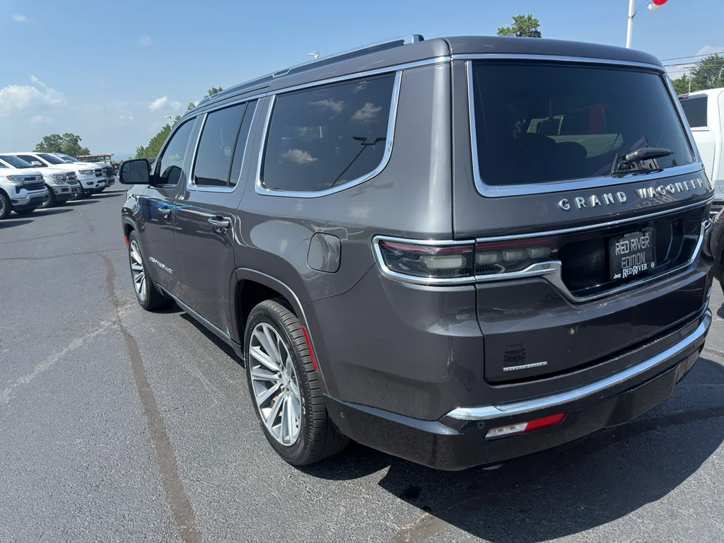 Used 2022 Baltic Gray Metallic Clearcoat Jeep Series II image 7