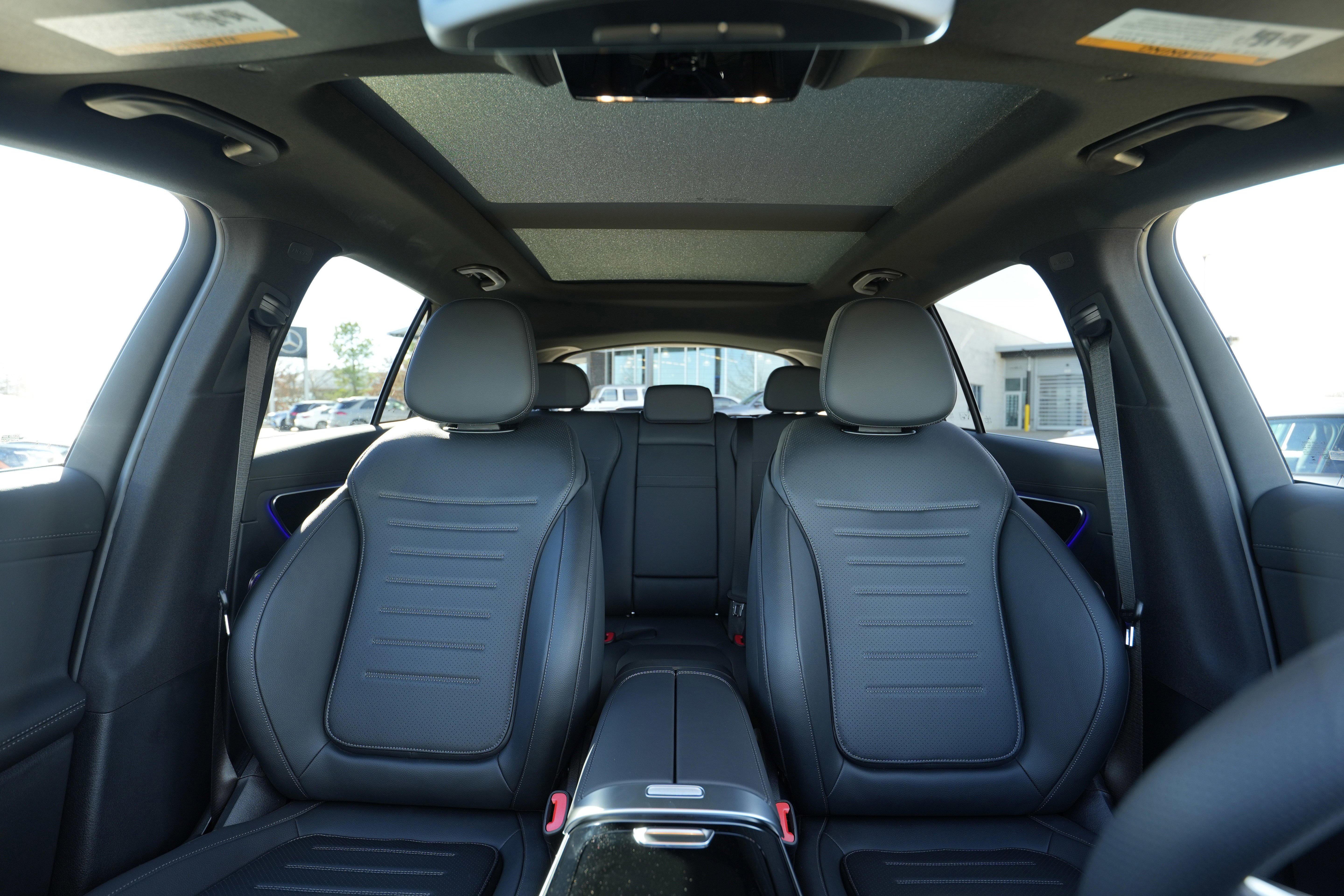 Certified Used 2026 MANUFAKTUR Alpine Gray Mercedes-Benz GLC 300 image 32