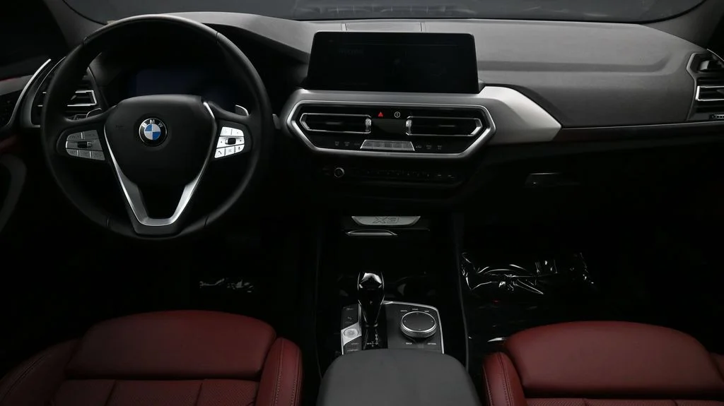 Certified Used 2024 Jet Black BMW sDrive30i image 5