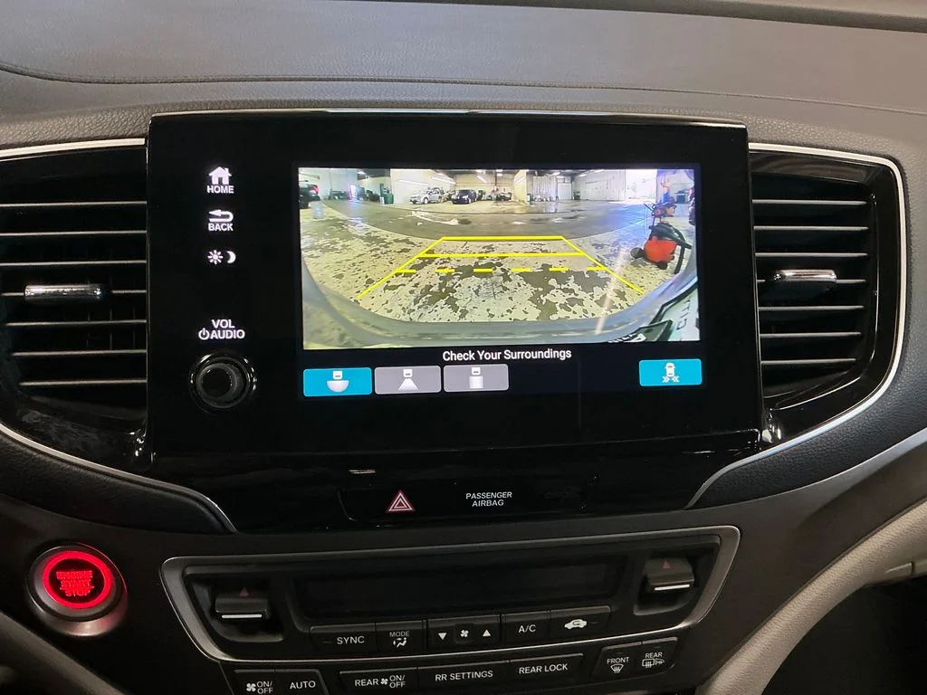Used 2022  Honda EX-L image 24
