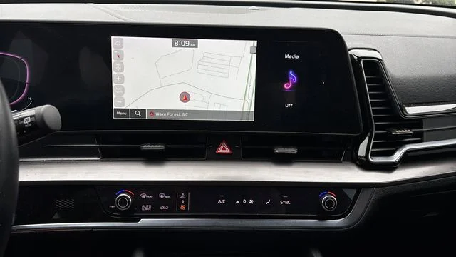Used 2025 White Kia EX image 25
