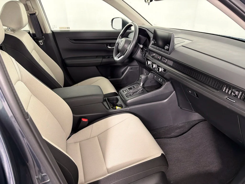 Used 2024  Honda EX image 11