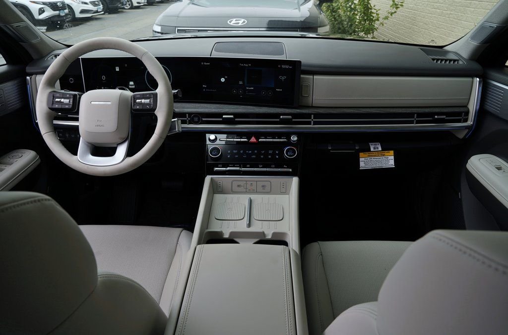 New 2026 Phantom Black Hyundai Limited image 38