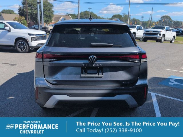 2025 Volkswagen Tiguan SE - Photo 6