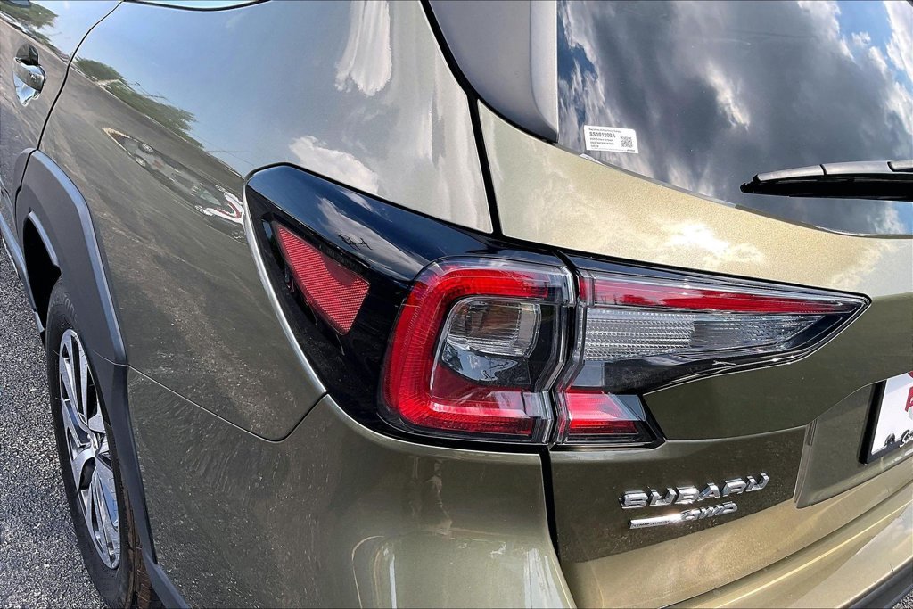 Used 2024 Brown Subaru Premium image 31