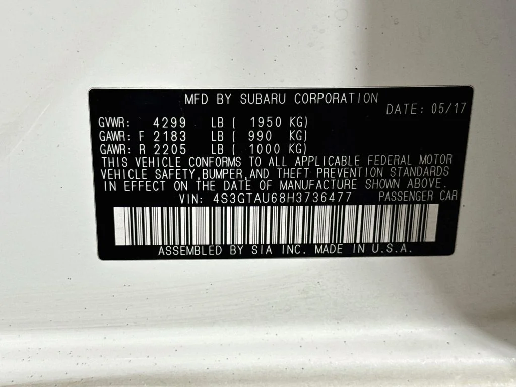 Used 2017 White Subaru 2.0i Limited image 40