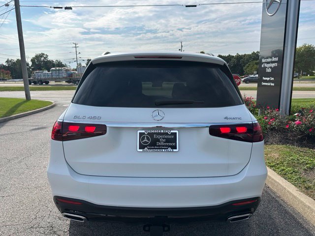 New 2026 MANUFAKTUR Moonlight White Magno Mercedes-Benz GLS 450 image 4