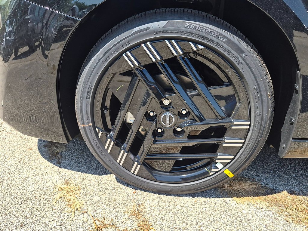 New 2026 Super Black Nissan SR image 18