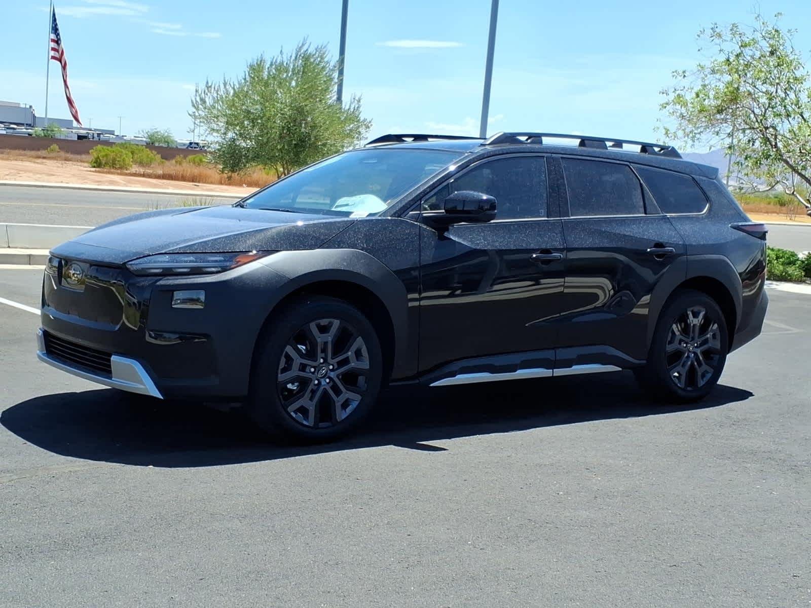 New 2026 CRYSTAL BLACK SILICA Subaru Touring image 2