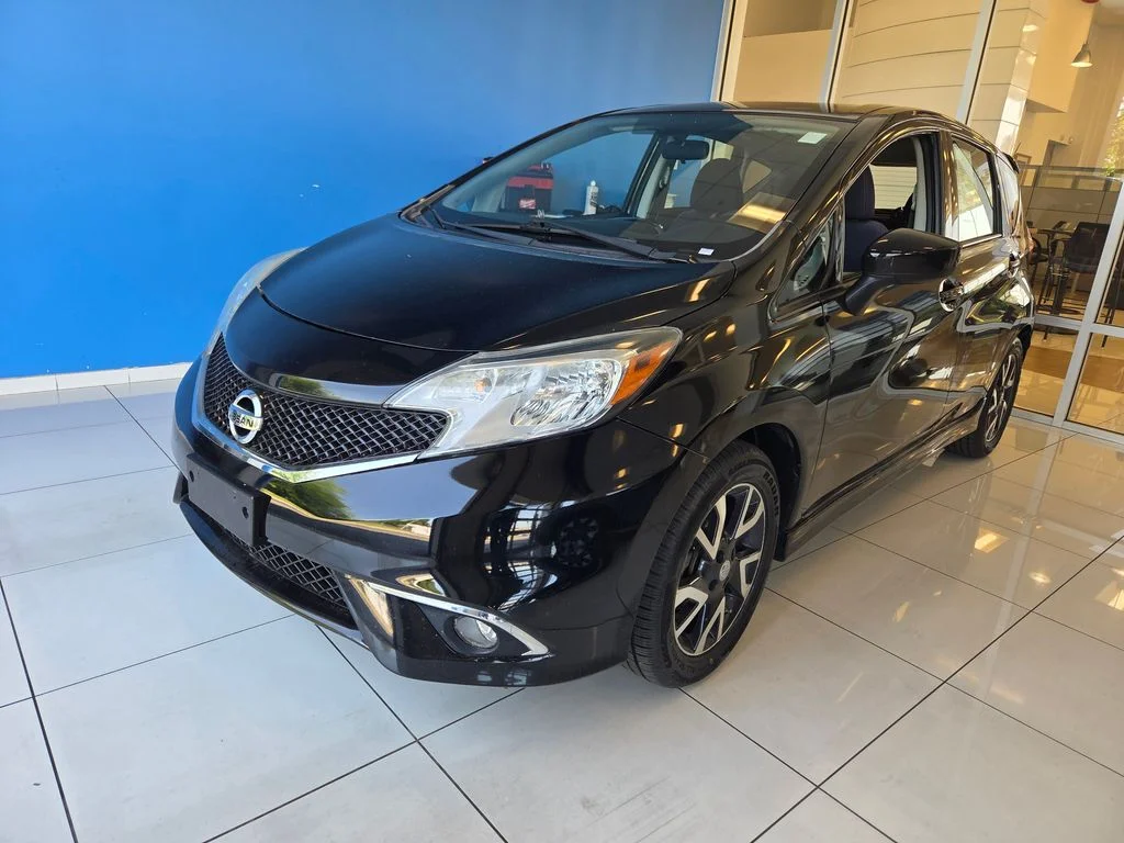 2015 Nissan Versa Note 1.6 SR CVT's photo