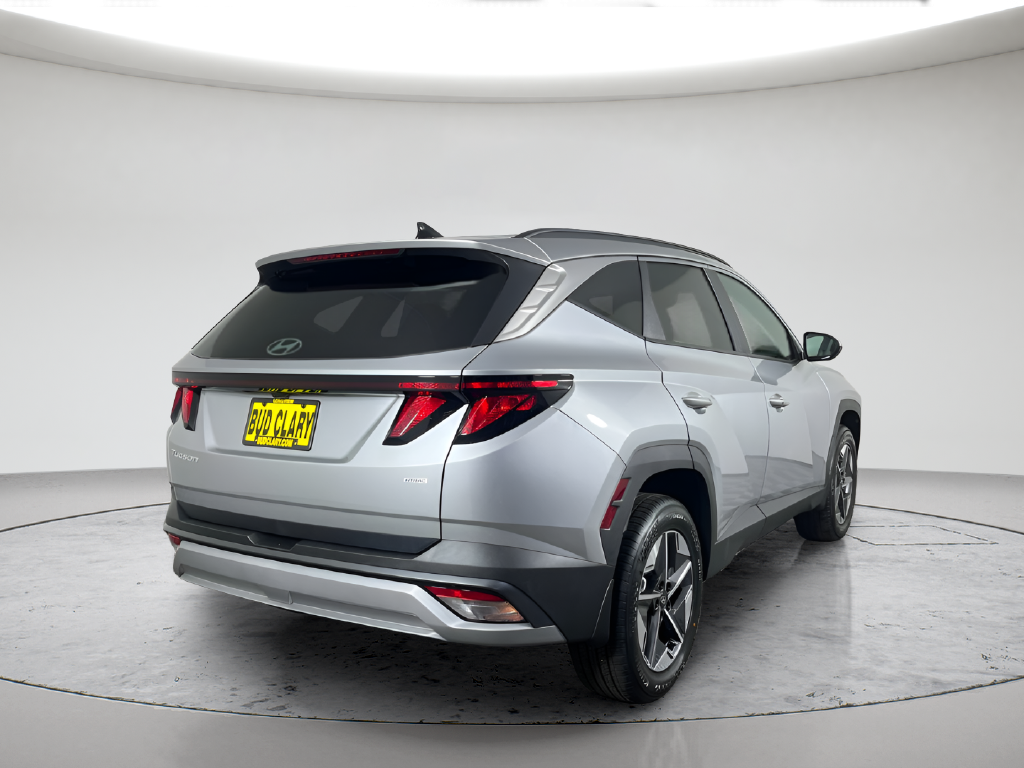 New 2026 Silver Hyundai SEL image 5