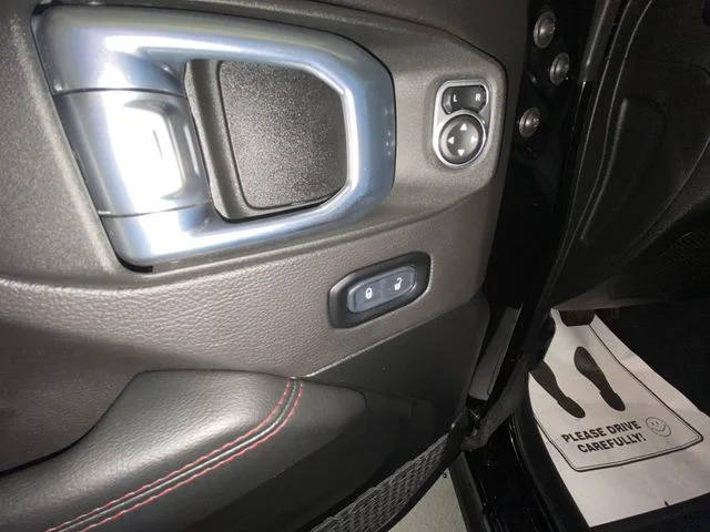 Used 2021 Black Jeep Unlimited Rubicon image 13