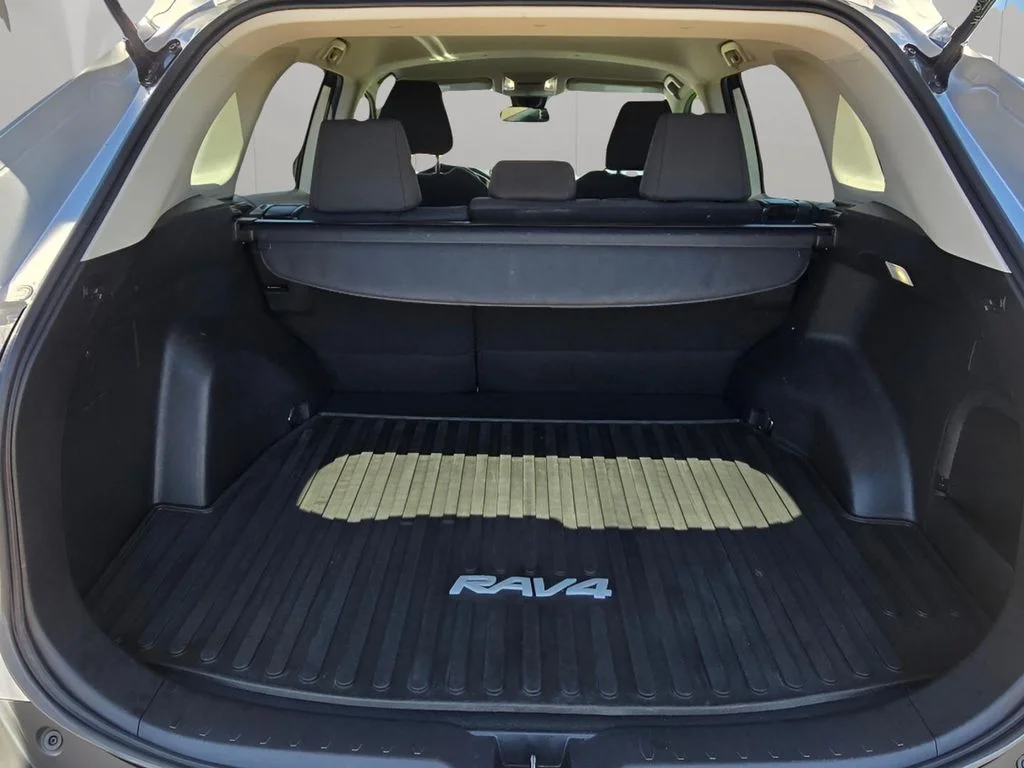 Used 2022 Silver Sky Metallic Toyota Hybrid LE image 9