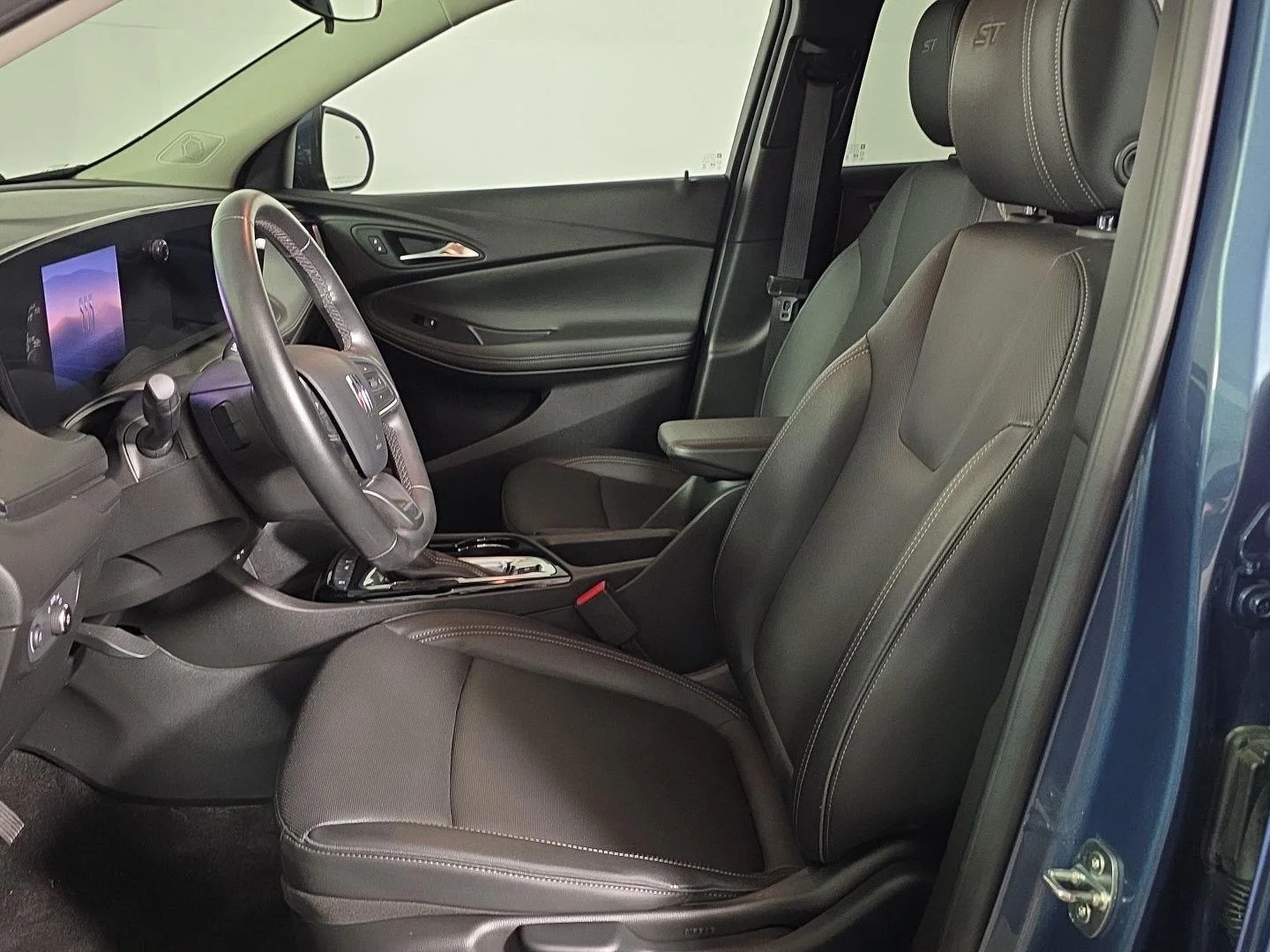 Used 2024 Ocean Blue Metallic Buick Sport Touring image 12