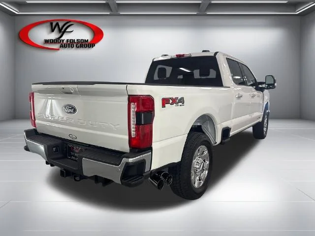 New 2027 Star White Metallic Tri-Coat Ford F-250® Lariat® image 25