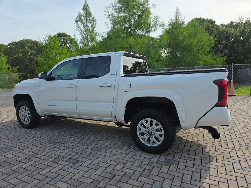 Certified Used 2025 White Toyota SR5 image 9