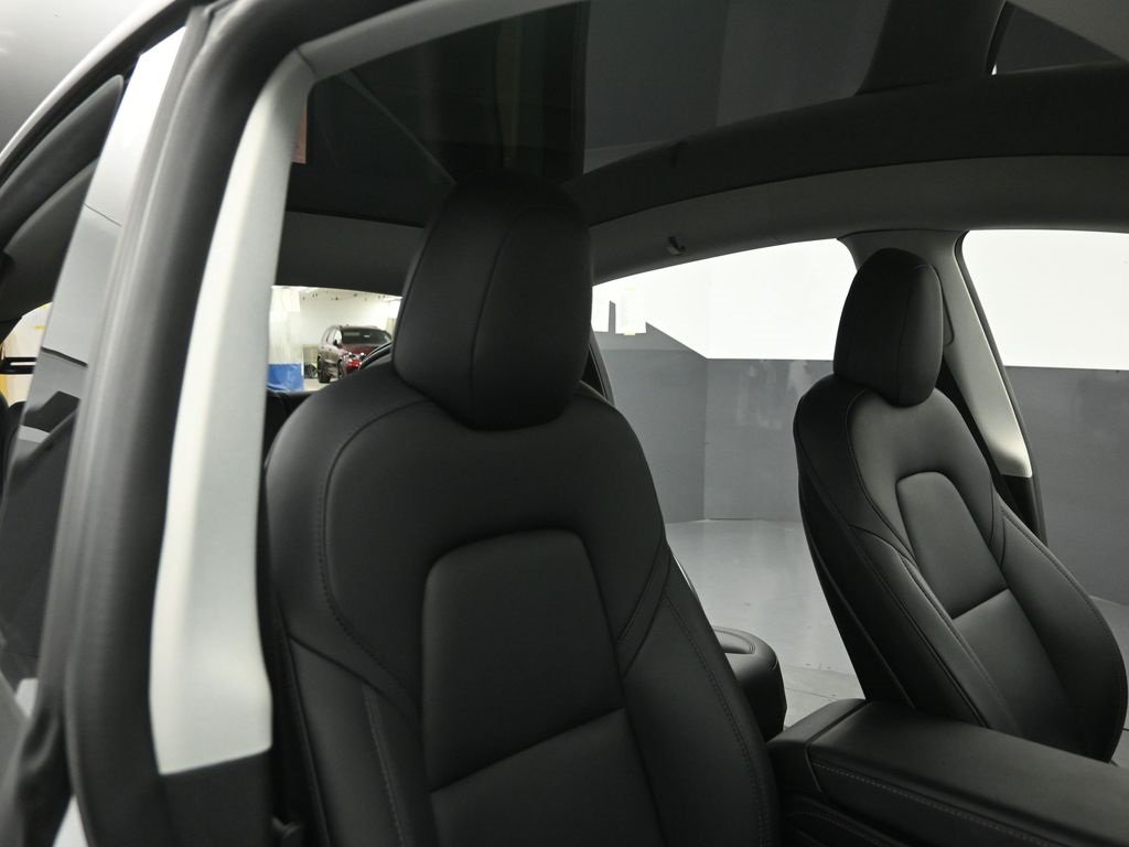 2022 TESLA MODEL Y - Image 28