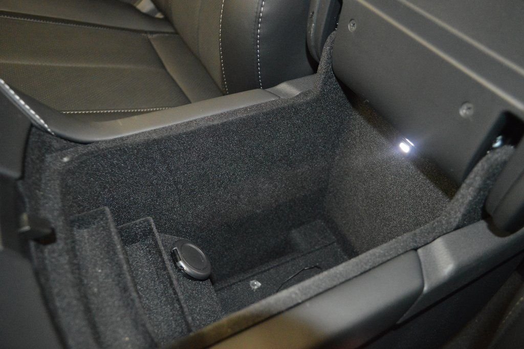 Used 2026 Gray INFINITI LUXE image 36