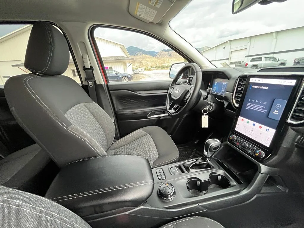 Used 2024 Red Ford XLT image 21